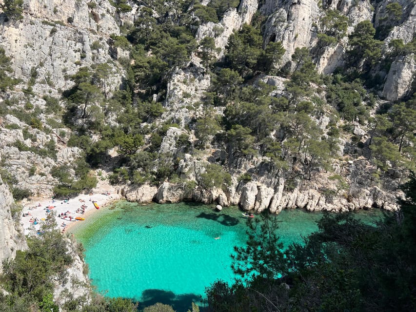 Cassis : Calanques National Park Standup Paddleboarding Tour - Equipment, safety, and comfort on the water