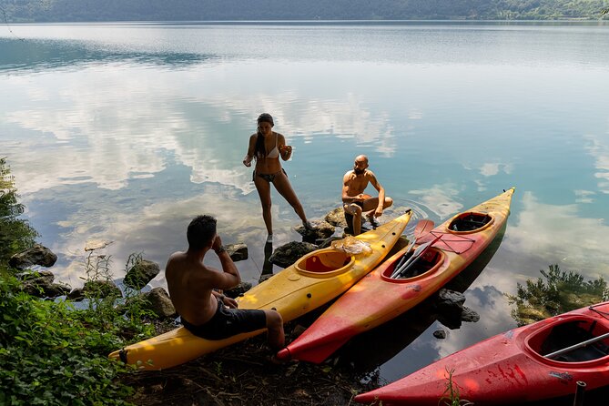 Castel Gandolfo Lake Kayak and Swim Tour - The forest break: swimming, pizza, and time to slow down
