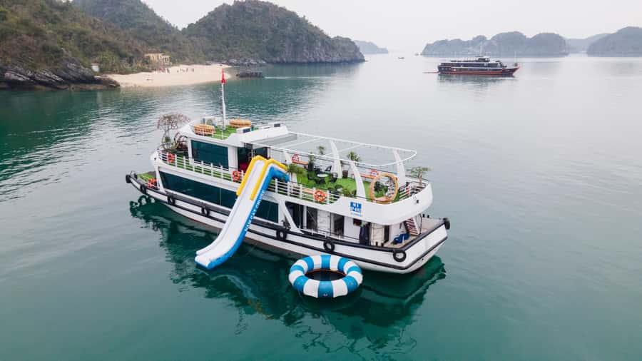 Cat Ba : Lan Ha Bay Bioluminescent Plankton Kayak Boat Tour - Why this Cat Ba evening tour is worth your time