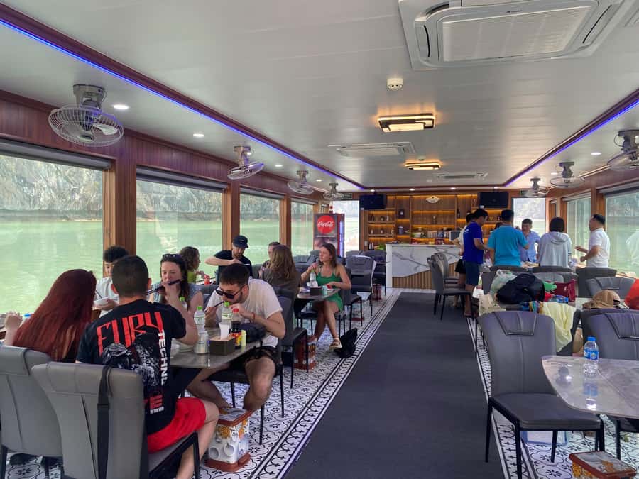 Cat Ba : Lan Ha Bay Bioluminescent Plankton Kayak Boat Tour - Who should book this five-hour outing?