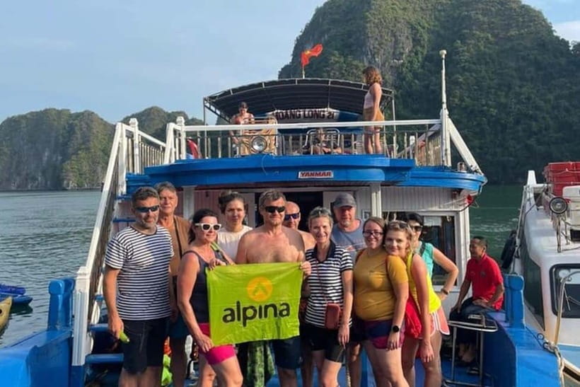 CAT BA: LAN HA & HALONG BAY – KAYAK, BIKE, LUNCH, SNORKEL - Bright Cave and Bat Cave by Kayak