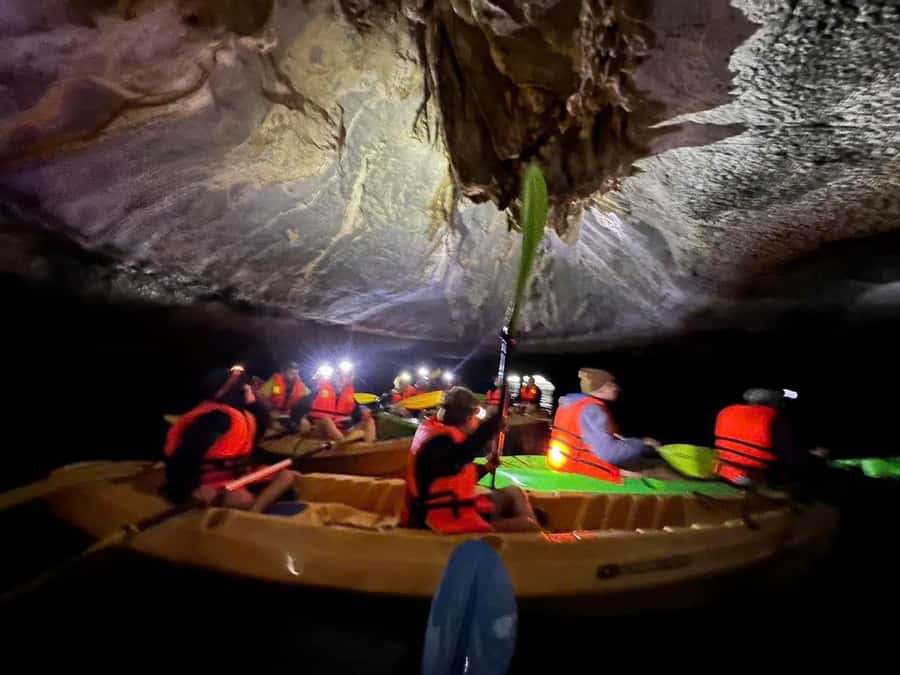 Cat Ba: Night Kayaking with Glowing Plankton - Who should book this evening
