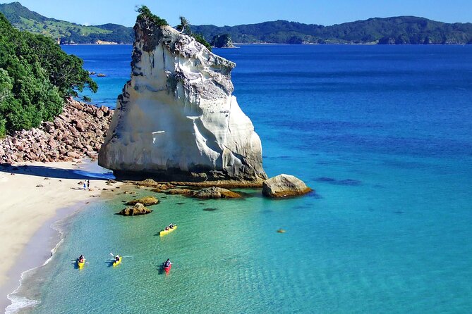 Cathedral Cove Kayak Tour - Equipment, effort, and comfort