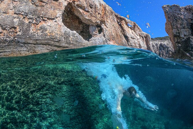 Cave exploring by kayak - Is the trip suitable for children and beginners?