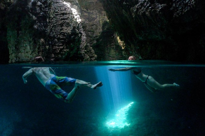 Cave exploring by kayak - What the guides add to the experience