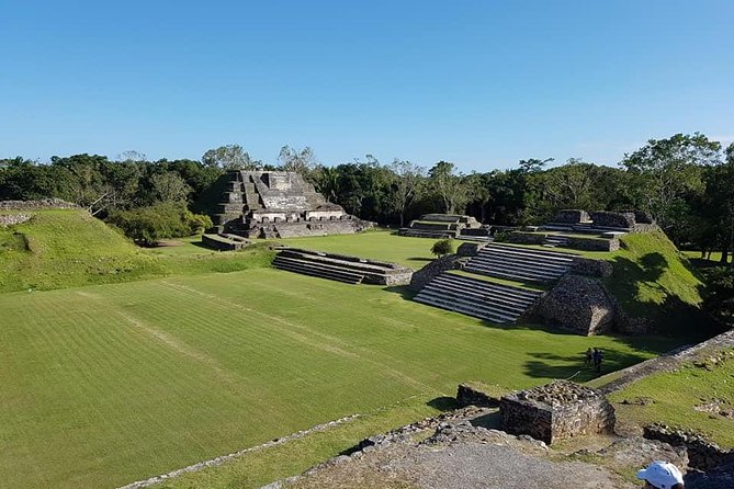Cave Kayaking or tubing, Ziplines and Altun Ha V.i.V. - Kayaking gives you the most active cave experience