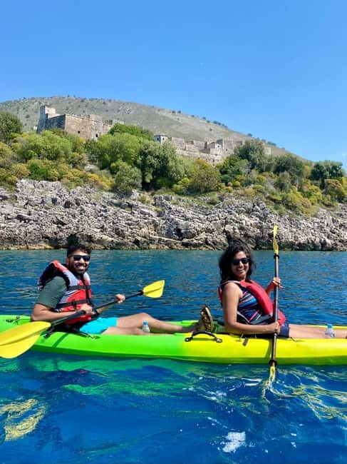 Caves of Porto Palermo: Kayak/SUP Tour with Castle Sea View - The first 30 minutes: instruction and an easy start