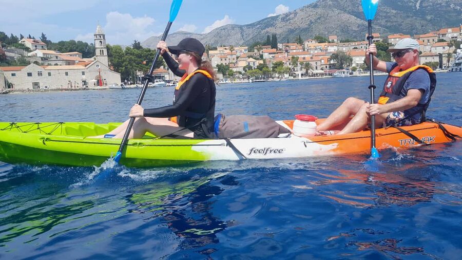 Cavtat: 'Pomalo' Sunset Guided Sea Kayaking Tour - The return paddle and the 90-minute length