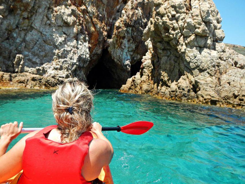 Chia: Kayaking the Wild Side and Snorkeling in Secret Beach - Guides are the real strength