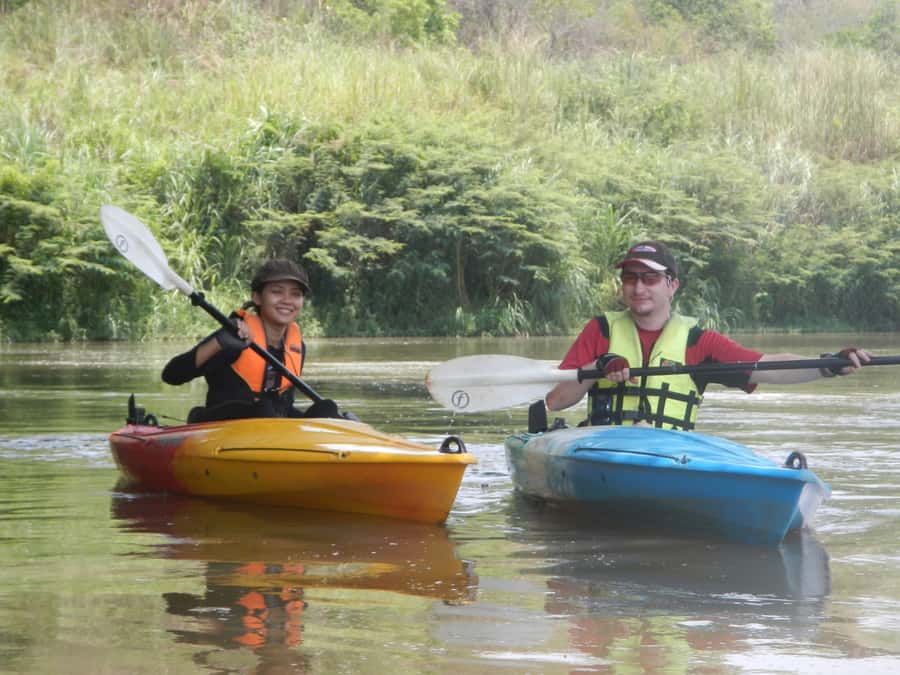 Chiang Mai: 25km Leisure Mountain Biking & Jungle Kayaking - Leaving Chiang Mai for the Mae Ngat Valley
