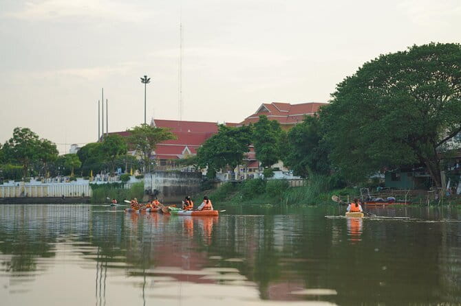 Chiang Mai:Explore kayaking through Mae Ping River on sunset - The honest problem: city-river water quality