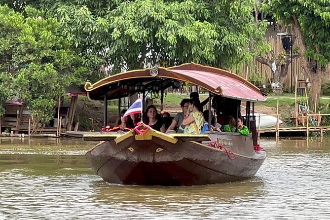 Chiang Mai:Explore kayaking through Mae Ping River on sunset - Is $24 good value?