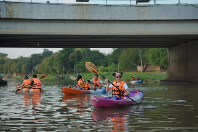 Chiang Mai:Explore kayaking through Mae Ping River on sunset - Pickup at 4:30 and the short ride to the river