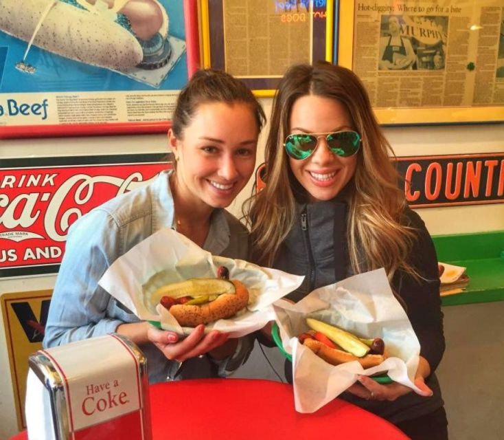 Chicago: Classic Food & Walking Tour with Free Bike or Kayak - Italian beef near Chicago’s theater district