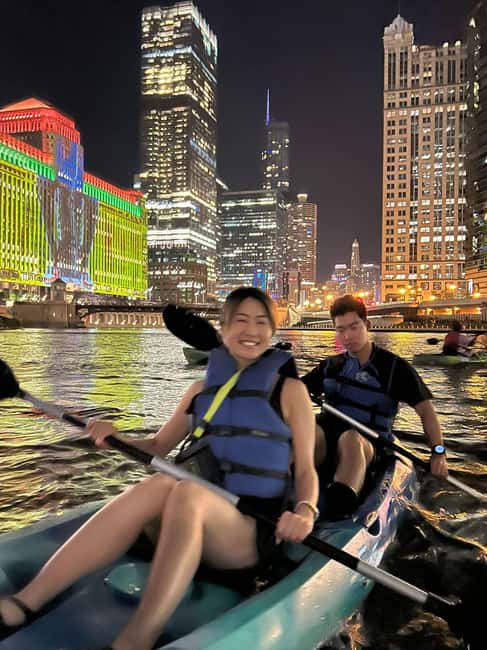 Chicago: Moonlight Paddle Tour on the Chicago River - Key points before you book