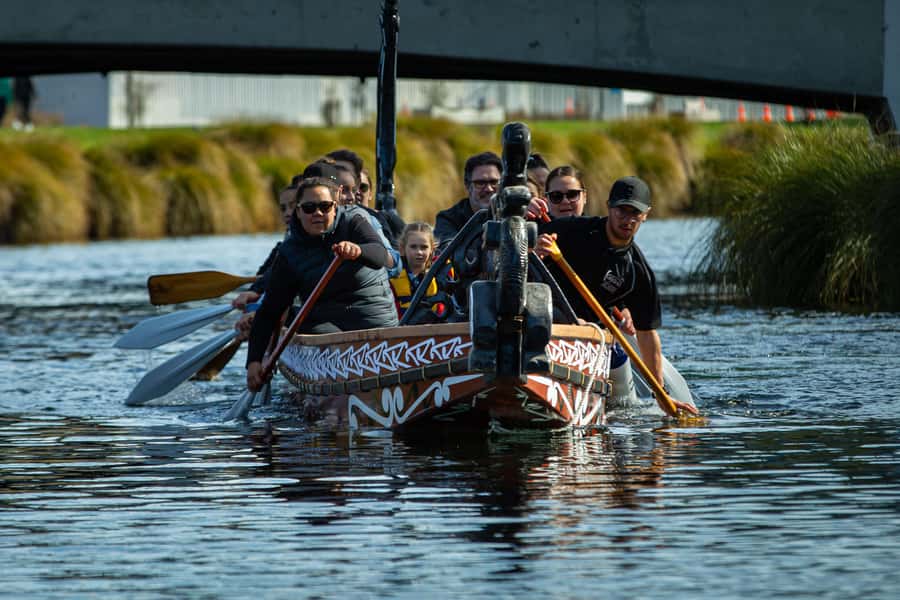 Christchurch: Waka Paddling Experience on the Avon River - How much value do you get for $59?