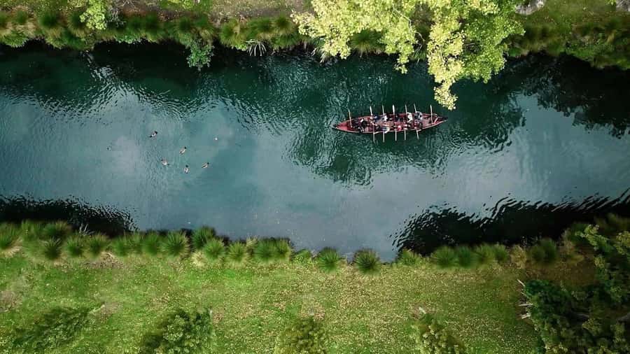Christchurch: Waka Paddling Experience on the Avon River - Why the mihi matters before you paddle