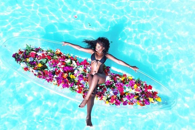 Clear Kayak Photoshoot in Turks and Caicos Islands Providenciales - Poses, props, and what to wear