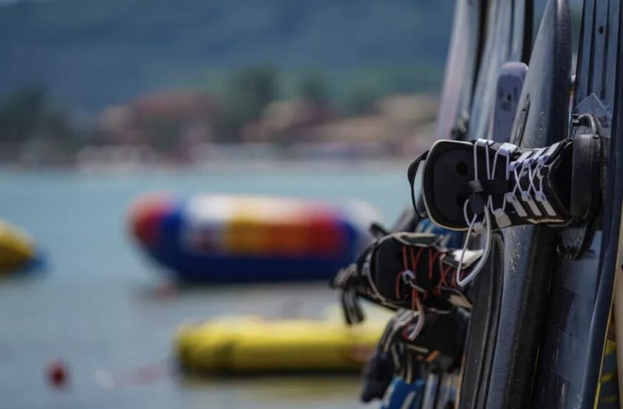 Corfu: Stand Up Paddle Board in Sidari - Starting with the safety briefing and board lesson