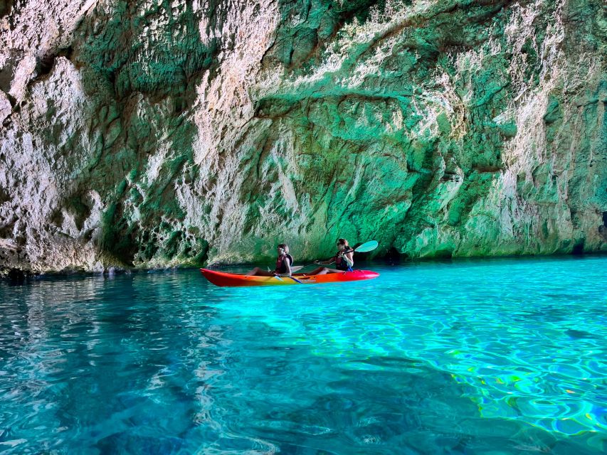 Cova dels Orguens: Cave Exploring Kayak & Snorkel Tour - Guides, group size, and organization