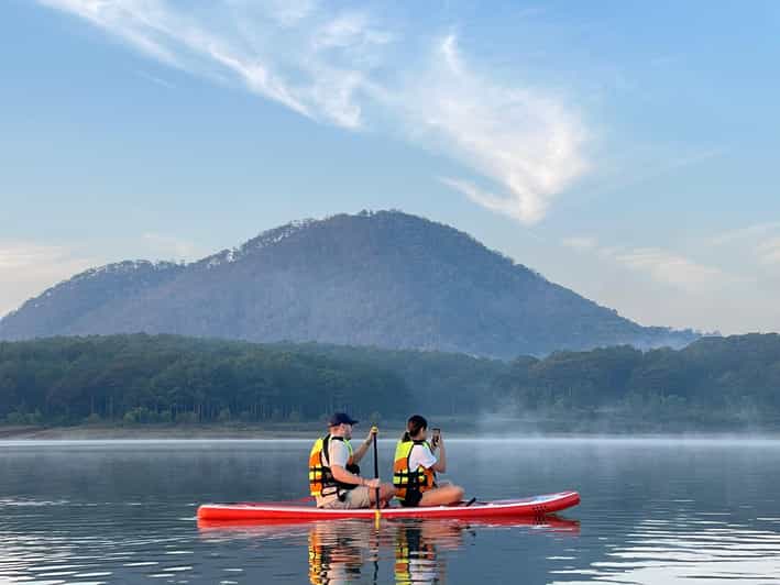 Da Lat: Tuyen Lam Lake Kayak or SUP Tour - The handmade coffee stop on an islet
