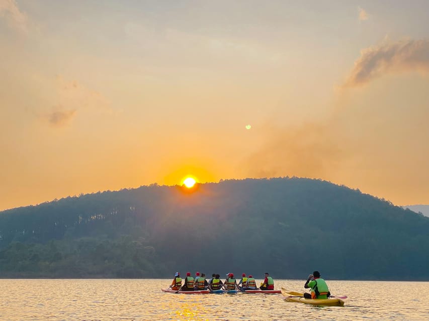 Da Lat: Tuyen Lam Lake Kayak or SUP Tour - Choosing sunrise, morning, or sunset