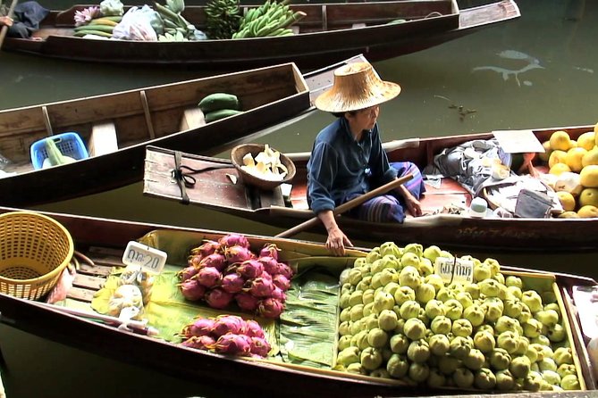 Damnoen Saduak Floating Market & Paddle Boat Adventure - Small group or private tour: which option fits?