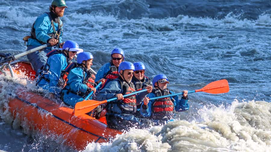 Denali, Alaska: Canyon Wave Raft Class III-IV Paddle/Oar - Key points to know before you book