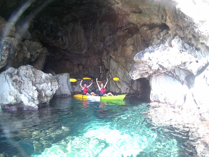 Dénia: Kayak and Snorkeling Tour in Cova Tallada - Meeting at Les Rotes and getting on the water