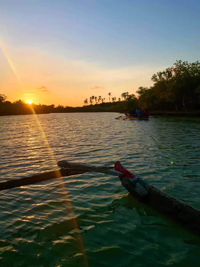 Diani: Sunset Canoe Tour along the River with Mangroves - Sunset at Kongo River Beach