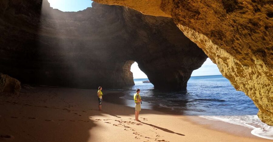 Discover Benagil Caves on a Guided Paddle-boarding Tour - The safety briefing and first paddle