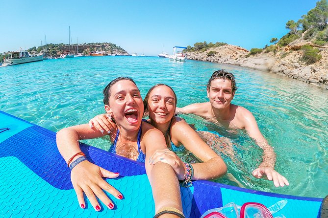 Discover the best corners of the island in paddle surf - Timing, weather, and practical limits