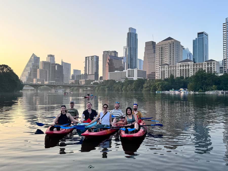 Downtown Sunset Tandem Kayak with 1.5M Bats - The first ten minutes: a friendly start for beginners