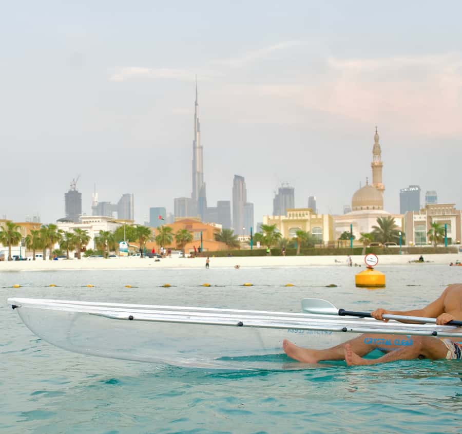 Dubai: Clear Kayaking Experience with Burj Khalifa View - Beach time, changing rooms, and the Bluetooth speaker