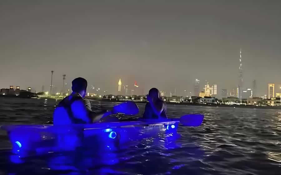 Dubai: Night Kayaking Tour - Why the illuminated kayak makes a difference