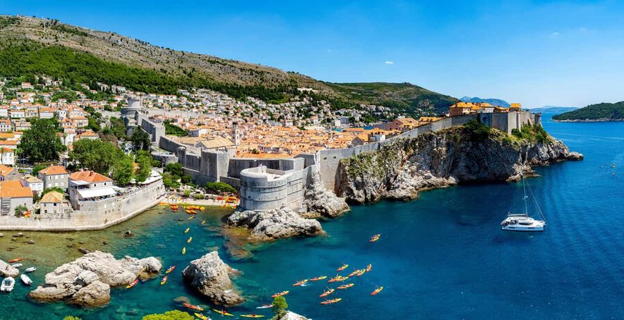 Dubrovnik: 2- or 3-Hour Morning Sea Kayaking & Snorkel Tour - Villa Sheherezade, Lazareti, and Banje Beach