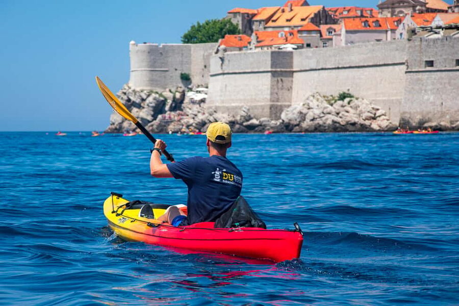 Dubrovnik: 2- or 3-Hour Morning Sea Kayaking & Snorkel Tour - Paddling under Dubrovnik’s walls