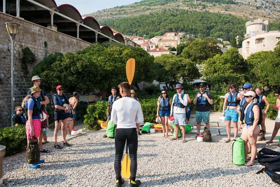 Dubrovnik: Guided Sea Kayaking and Snorkeling Tour - Starting at Pile Bay with a 10-minute safety briefing
