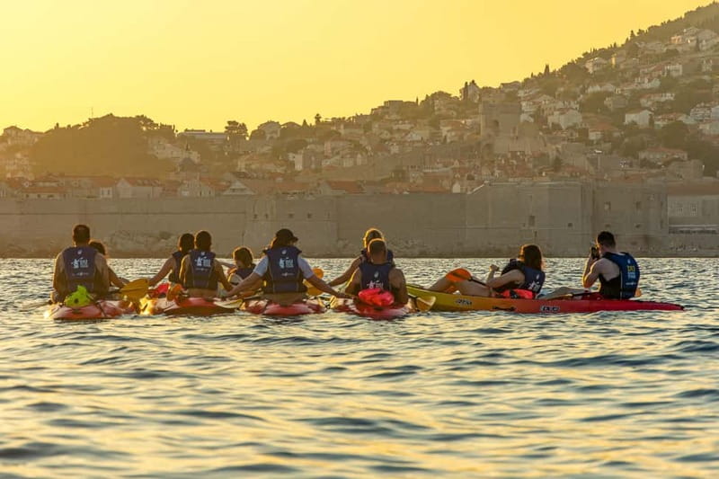 Dubrovnik: Guided Sunset Sea Kayaking Tour with Wine - Why this Dubrovnik kayak trip works so well