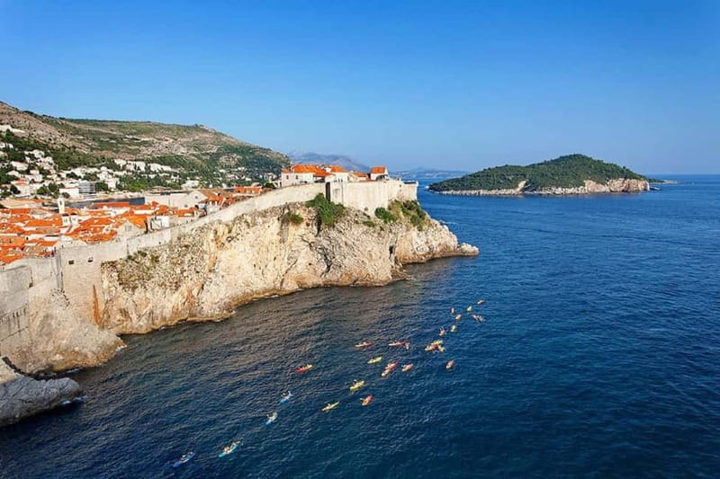 Dubrovnik: Guided Sunset Sea Kayaking Tour with Wine - The ten-minute briefing at Pile Gate