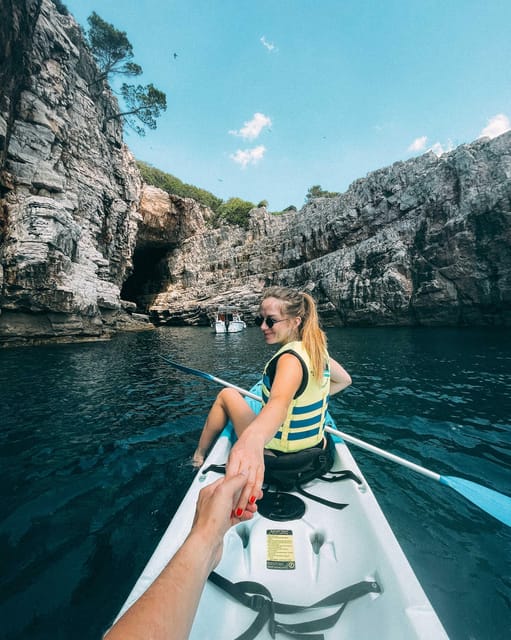 Dubrovnik: Kayak Rental - Independent exploring, not a guided tour