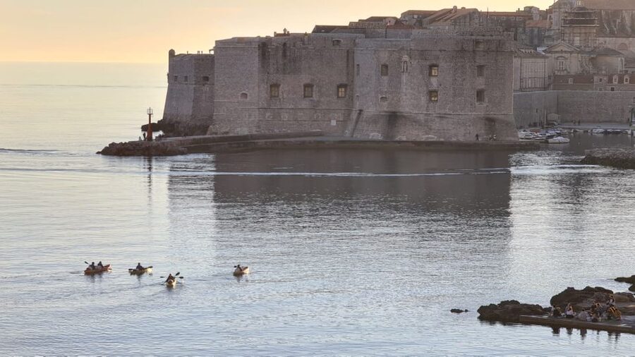 Dubrovnik: Sea Kayaking Half-Day Tour - How hard is the 8-kilometer route?