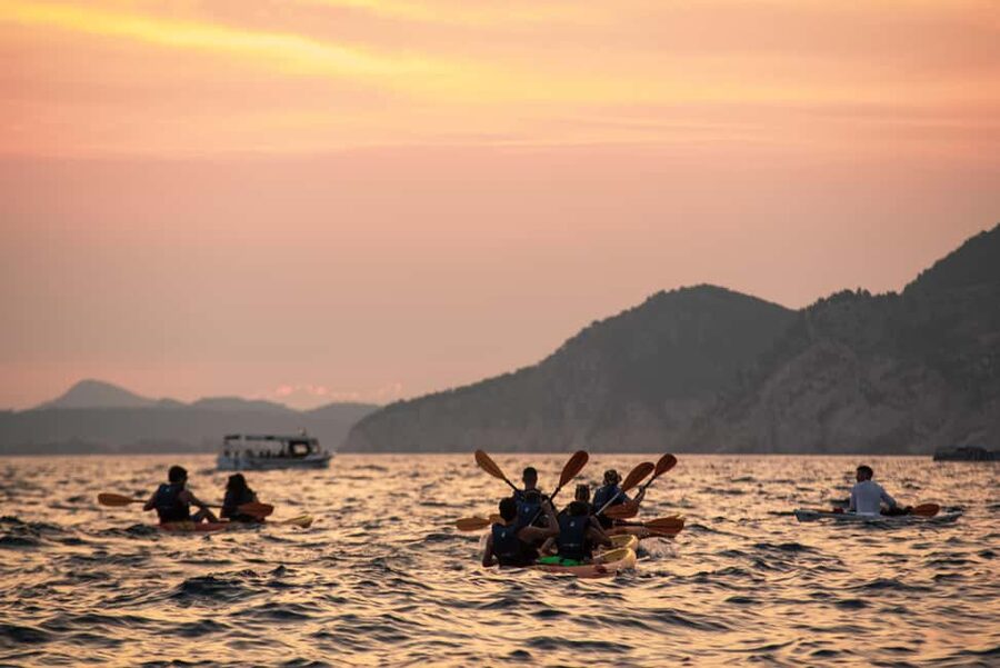 Dubrovnik: Sunset Kayaking and Snorkeling Tour - The first paddle toward Dubrovnik’s Old Port