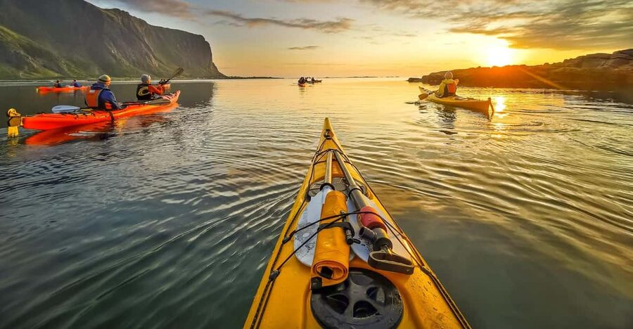 Eggum: Lofoten Islands Midnight Sun Kayak Tour - The small-island break with hot drinks
