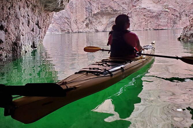Emerald Cave Deluxe Kayak Tour with Catered Lunch & Guide - The 1920s river story behind the scenery