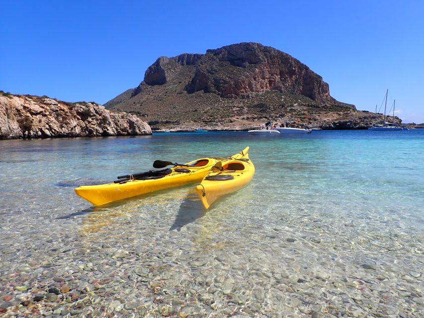 Favignana: kayak excursion, snorkelling and adventure - Snorkeling in clear water