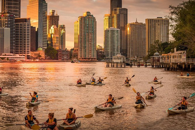 Fiesta De Kayak Twilight Kayak - Starting at Kangaroo Point at 5:00 pm