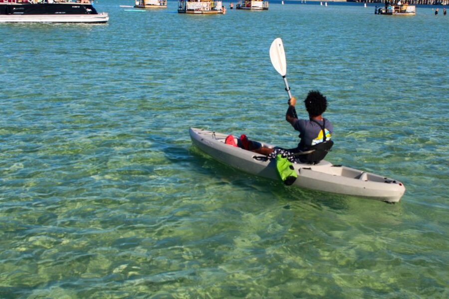 Fort Walton Beach: Tandem Kayak Rental - A short safety briefing before launch