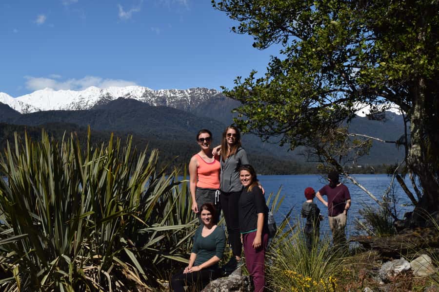 Franz Josef: Kayak & Walking Tour to Okarito Kiwi Sanctuary - The guides and free photographs