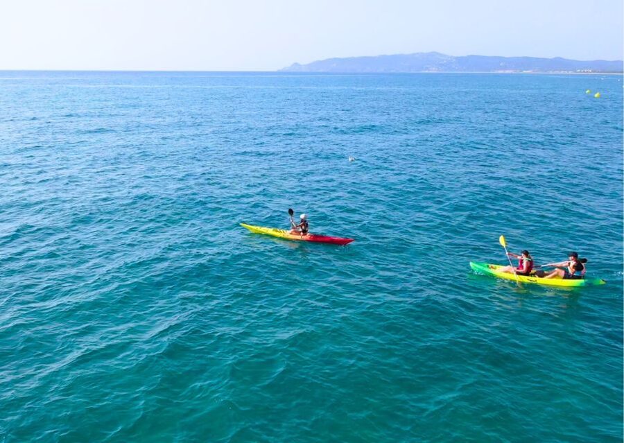From L'Estartit: Sea Kayaking Tour to the Medes Islands - Who will enjoy this kayak trip?